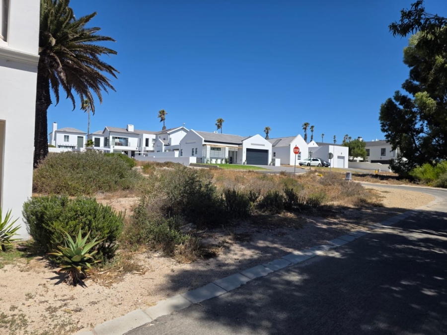 2 Bedroom Property for Sale in Golden Mile Western Cape